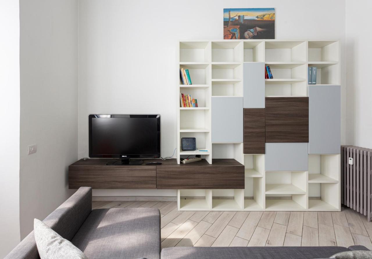 Spacious Retreat Steps From Lambrate Metro- Via Pacini Mediolan Zewnętrze zdjęcie