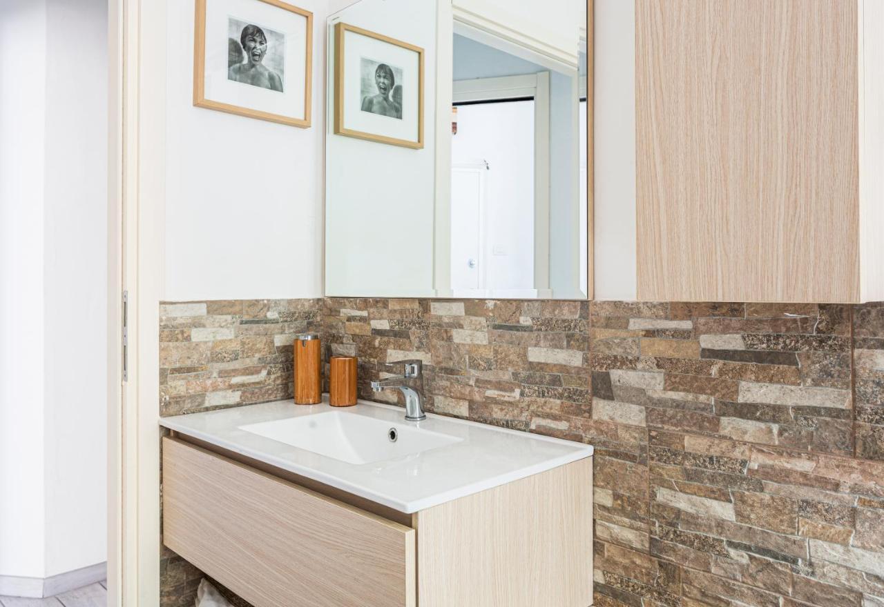 Spacious Retreat Steps From Lambrate Metro- Via Pacini Mediolan Zewnętrze zdjęcie